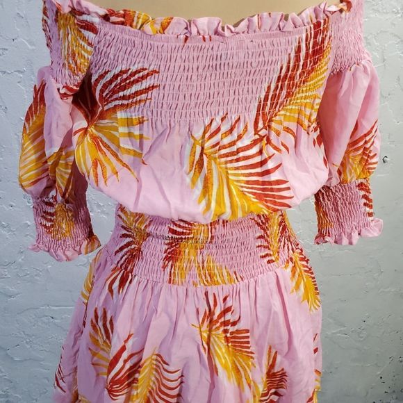The sang mini Print ruffle off shoulder  Summer Coquette dress size  Medium - Picture 7 of 12